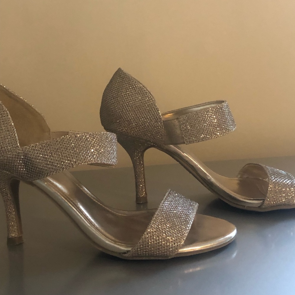 Gold dress sandal